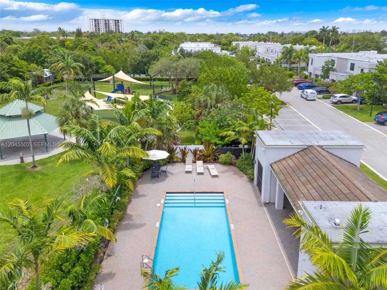 387 NW 17th St , Fort Lauderdale, FL 33311 Photo