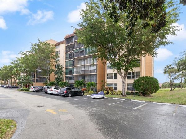 3771 Environ Blvd , Unit 455, Lauderhill, FL 33319