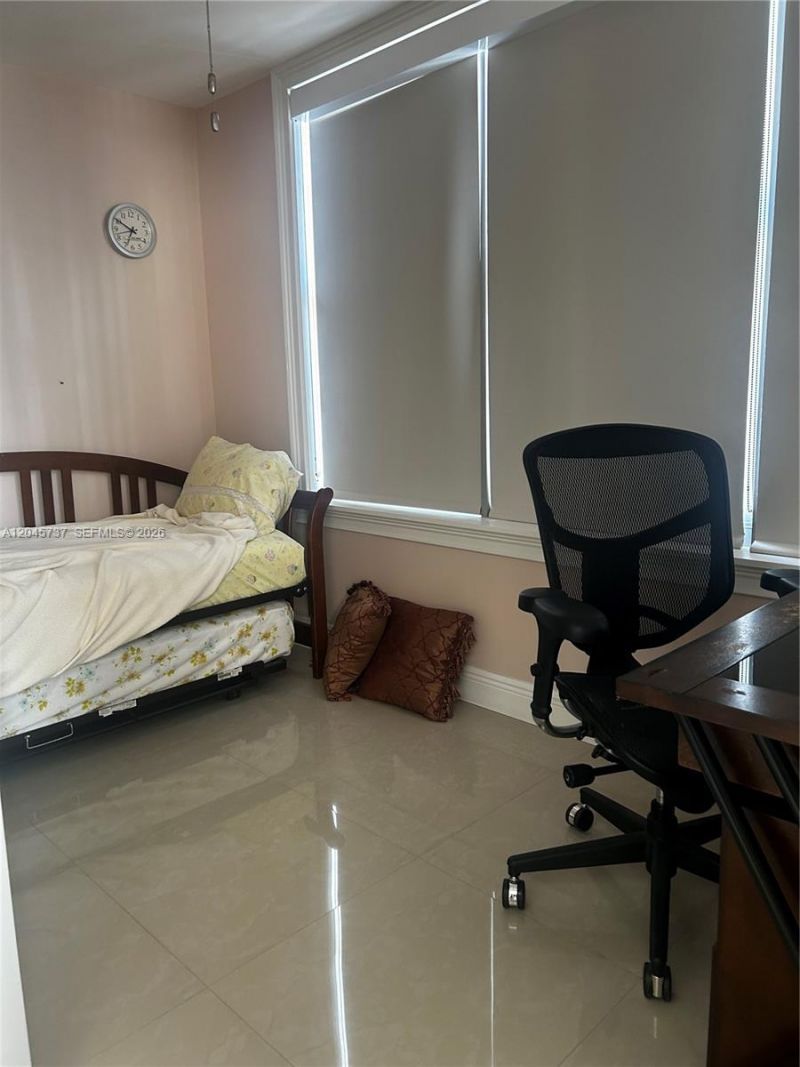231 174th St , Unit 718, Sunny Isles Beach, FL 33160 Photo
