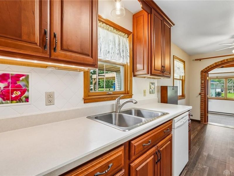 515 W Lake, Lakeview, OH 43331 Photo 12
