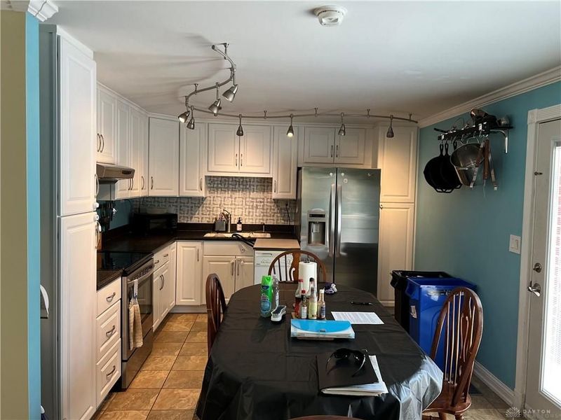 7711 Rothfield Drive, Huber Heights, OH 45424 Photo 7