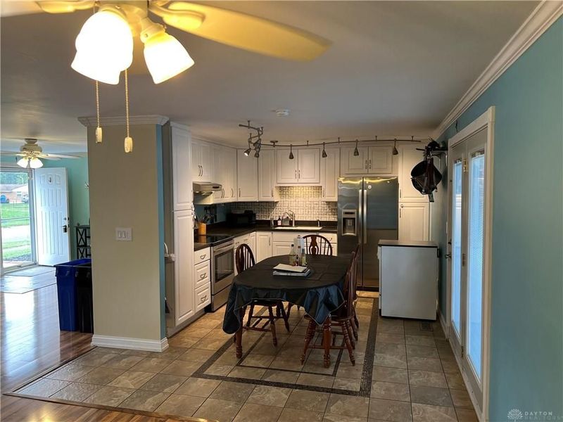 7711 Rothfield Drive, Huber Heights, OH 45424 Photo 7