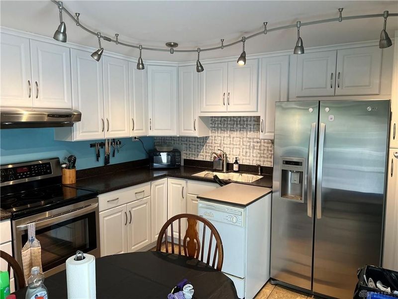 7711 Rothfield Drive, Huber Heights, OH 45424 Photo 8