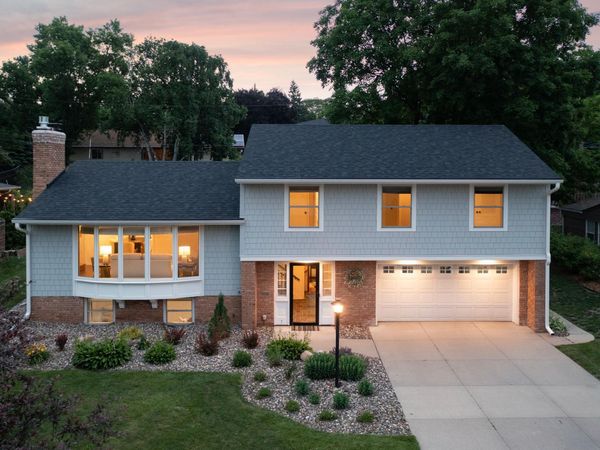 4812 Dunberry Lane , Edina, MN 55435