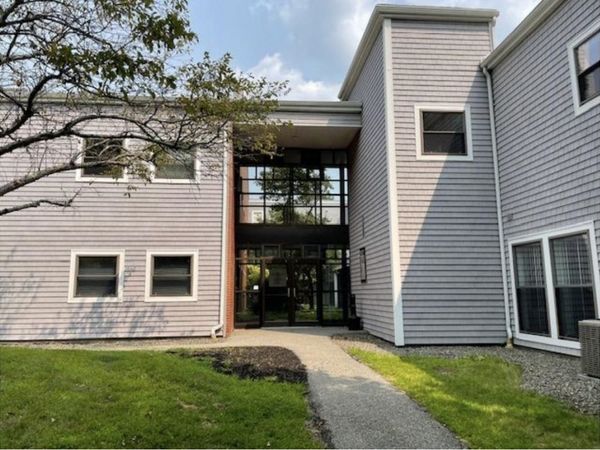 278 Lafayette Road, Unit 1W1, Portsmouth, NH 03801