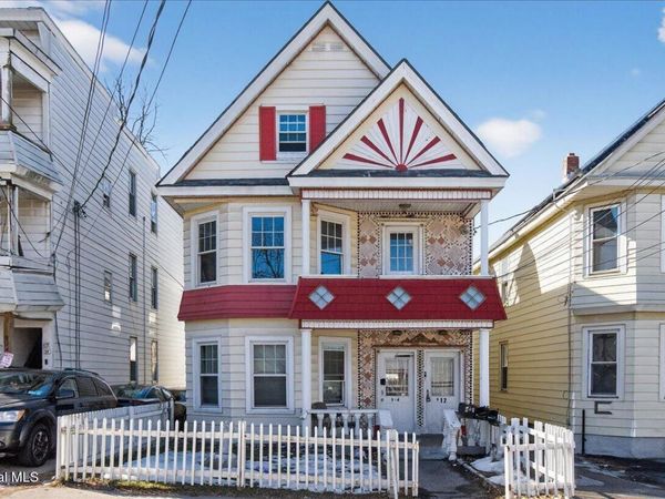 912-914 Cutler Street, Schenectady, NY 12303
