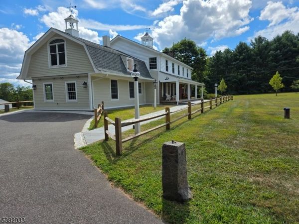 60 Perryville Rd, Union, NJ 08867