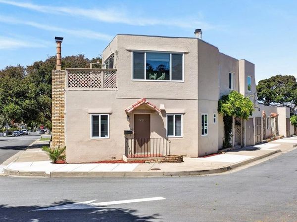 721 9th Street, Pacific Grove, CA 93950