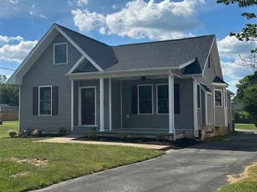 863 Nutwood Street , Bowling Green, KY 42103
