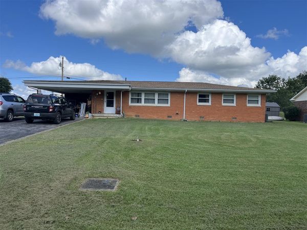 45 Southmont Drive , Scottsville, KY 42164