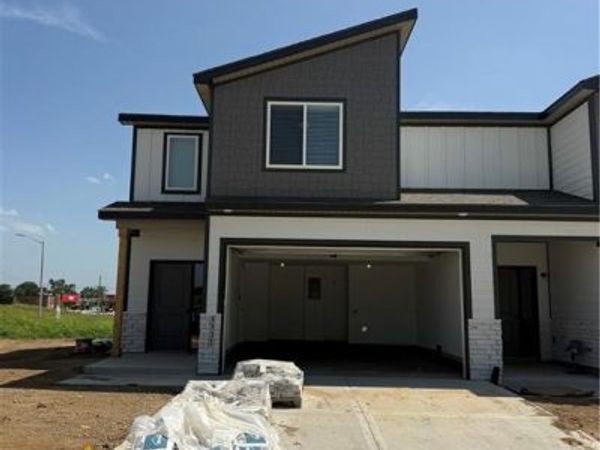 3327 NE 87th Street, Unit 17A, Kansas City, MO 64156