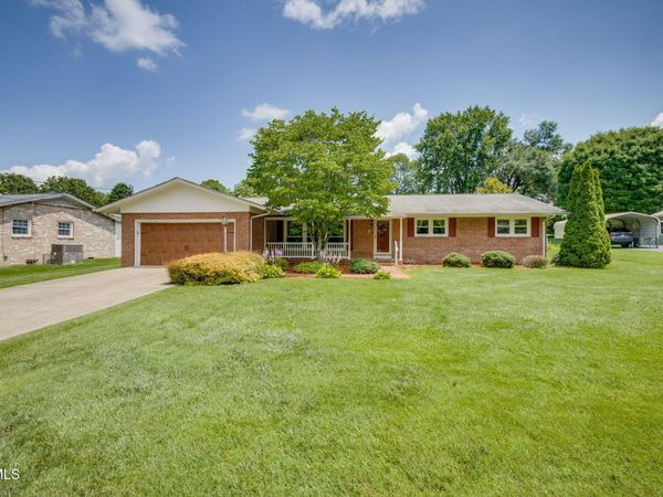 821 Julip Drive, Kingsport, TN 37663