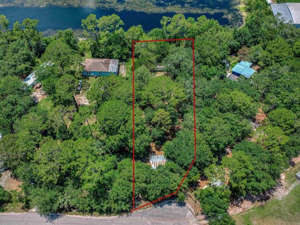1623 Natalie Rd, St Augustine, FL 32084