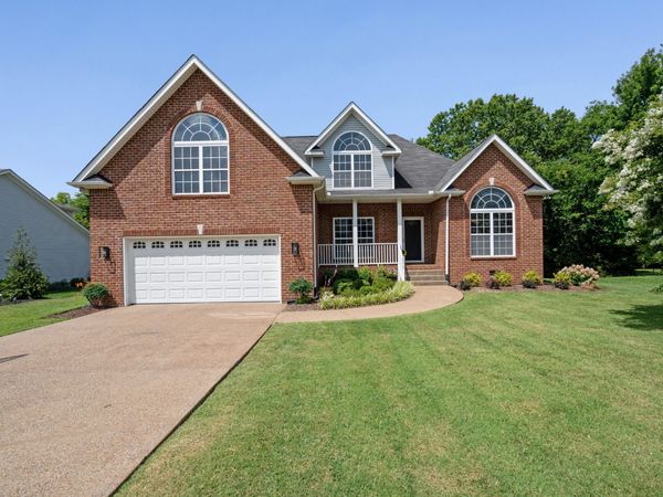 3316 Blackberry Ln , Lebanon, TN 37087