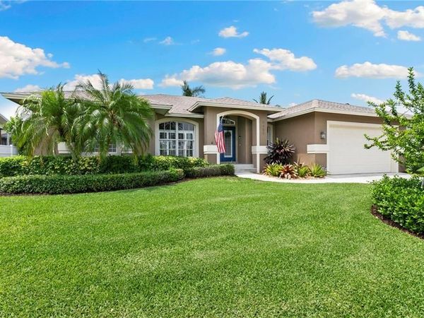 1489 Bermuda RD, MARCO ISLAND, FL 34145