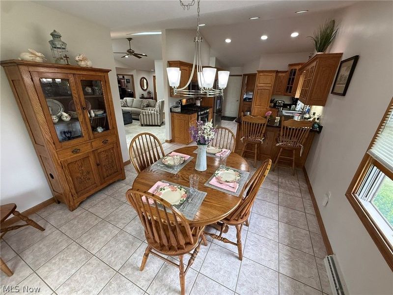256 Clarence Drive SE, New Philadelphia, OH 44663 Photo 12