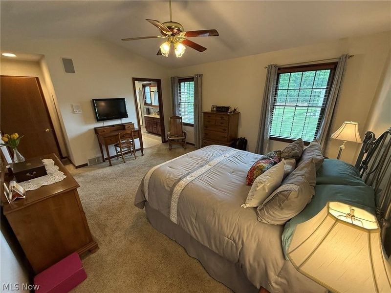 256 Clarence Drive SE, New Philadelphia, OH 44663 Photo 20