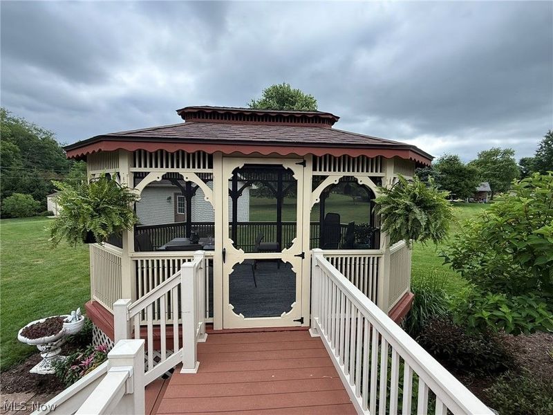 256 Clarence Drive SE, New Philadelphia, OH 44663 Photo 36