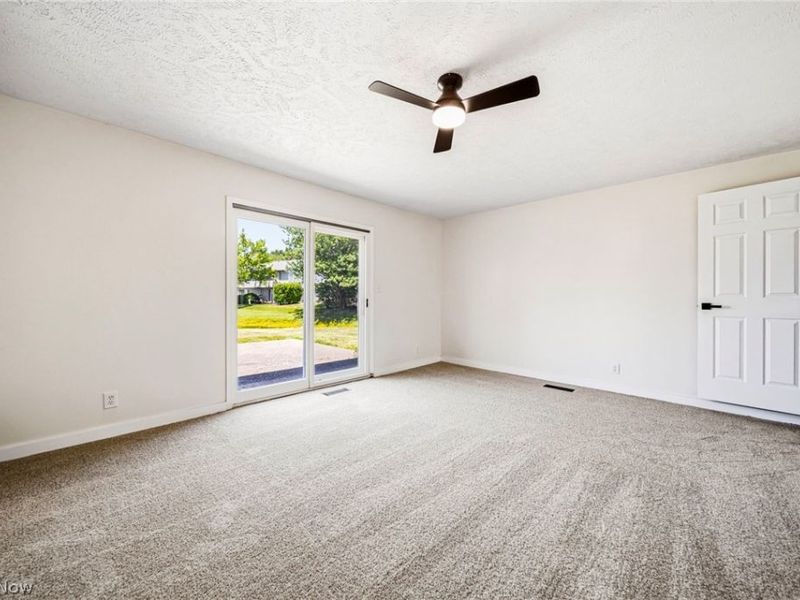 6824 Beacon Drive, Unit D, Mentor, OH 44060 Photo 16