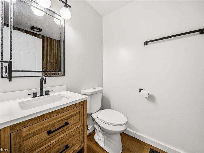 6824 Beacon Drive, Unit D, Mentor, OH 44060 Photo 17