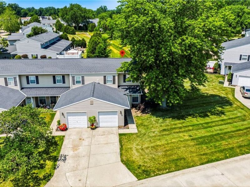 6824 Beacon Drive, Unit D, Mentor, OH 44060 Photo 2