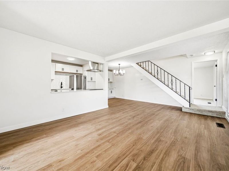 6824 Beacon Drive, Unit D, Mentor, OH 44060 Photo 5