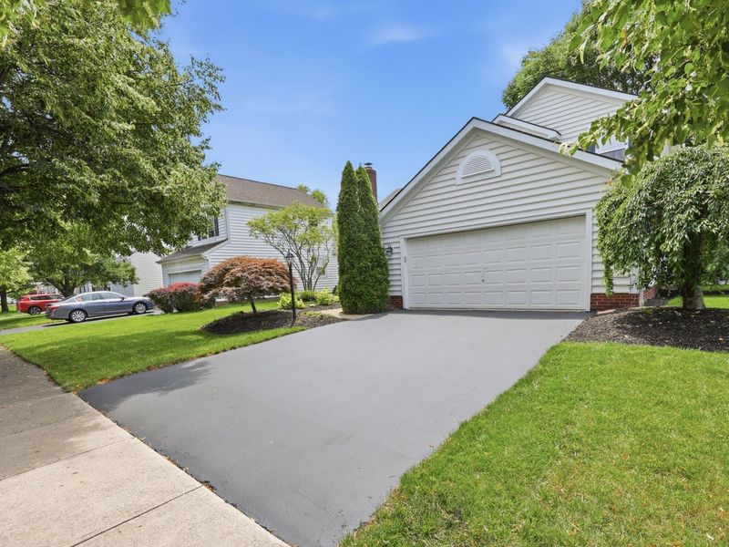 1681 Gosport Place, New Albany, OH 43054 Photo 4