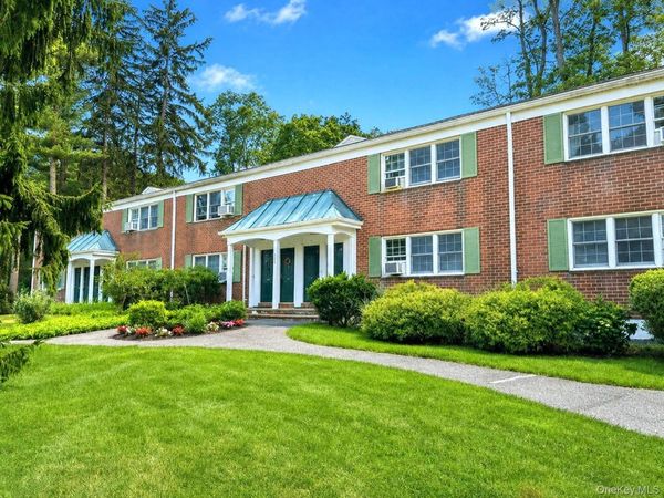 600 Bedford Road, Unit 6, Pleasantville, NY 10570