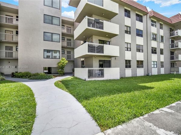 1101 SW 122nd Ave , Unit 205, Miami, FL 33184
