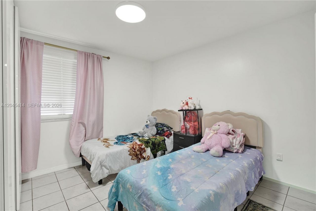 1101 SW 122nd Ave , Unit 205, Miami, FL 33184 Photo