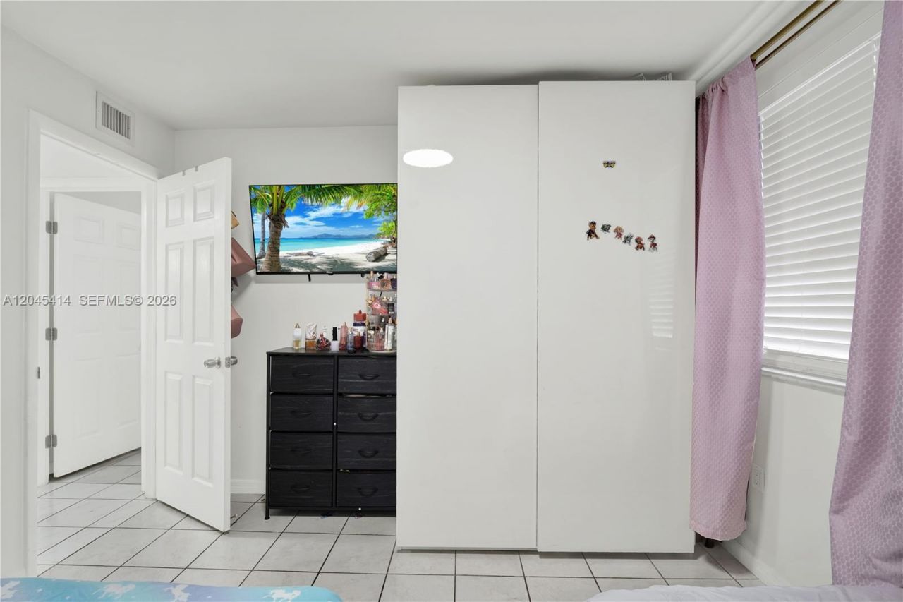 1101 SW 122nd Ave , Unit 205, Miami, FL 33184 Photo