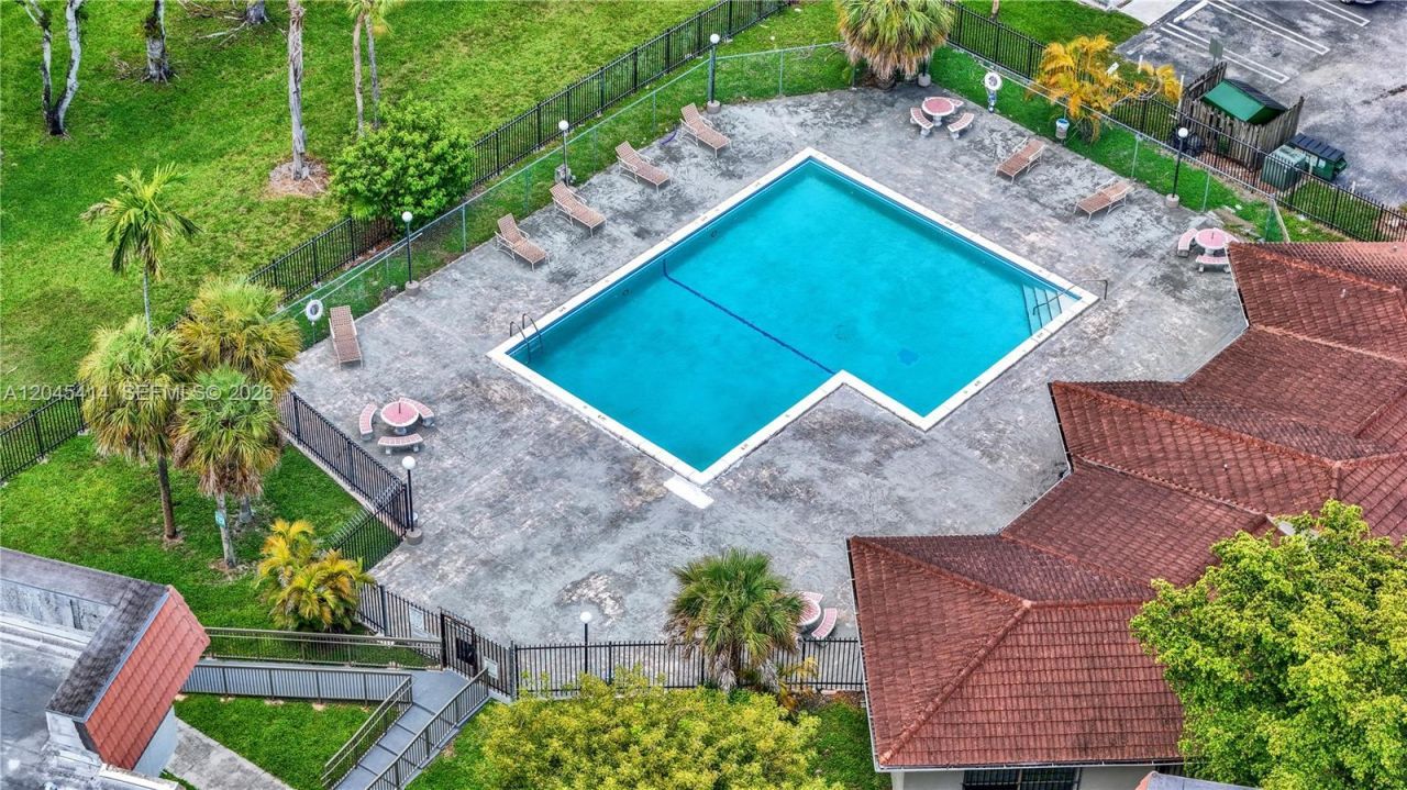 1101 SW 122nd Ave , Unit 205, Miami, FL 33184 Photo