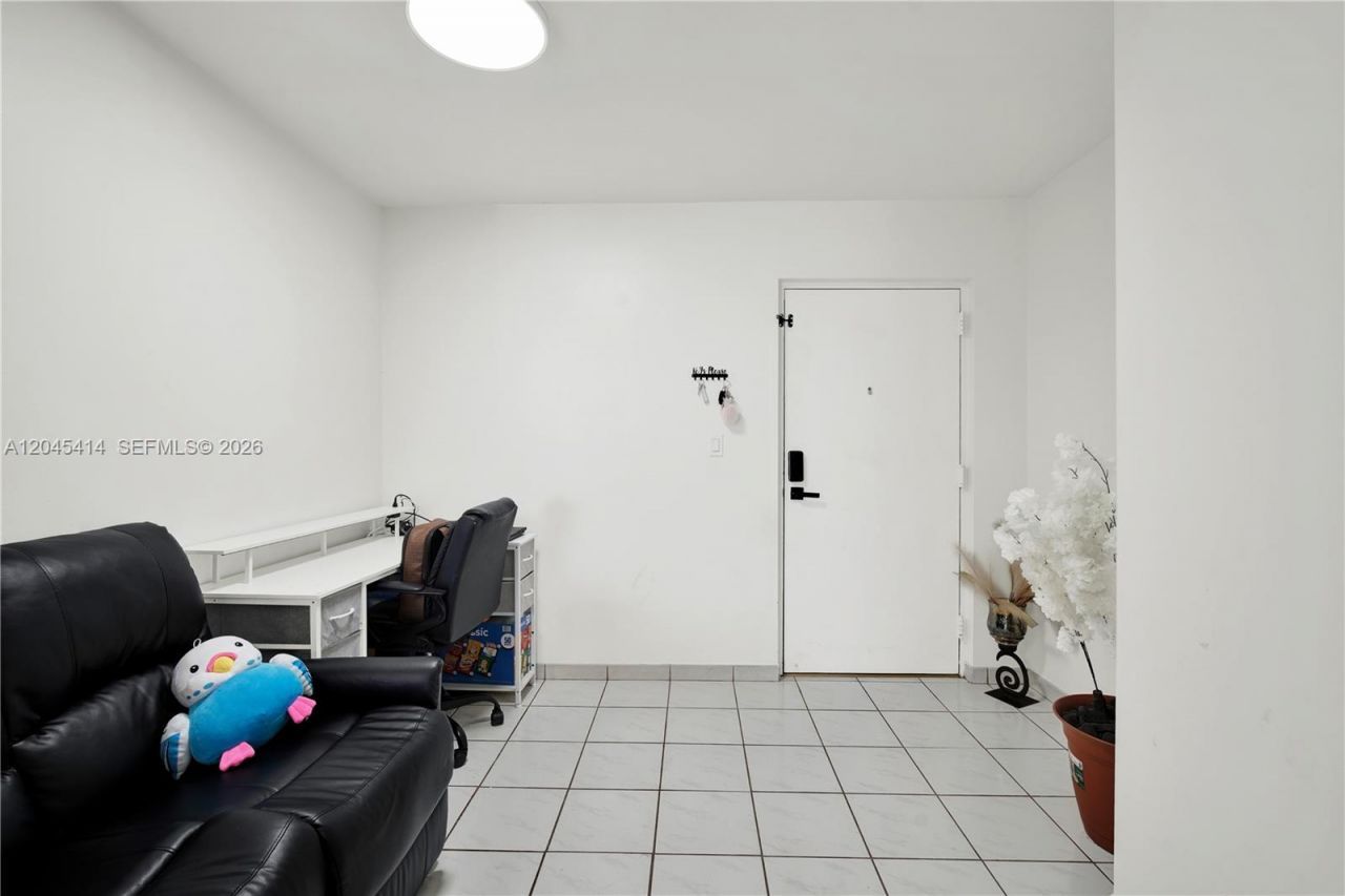 1101 SW 122nd Ave , Unit 205, Miami, FL 33184 Photo