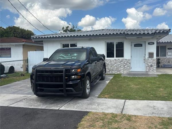 886 NW 25th Ave , Unit 1, Miami, FL 33125