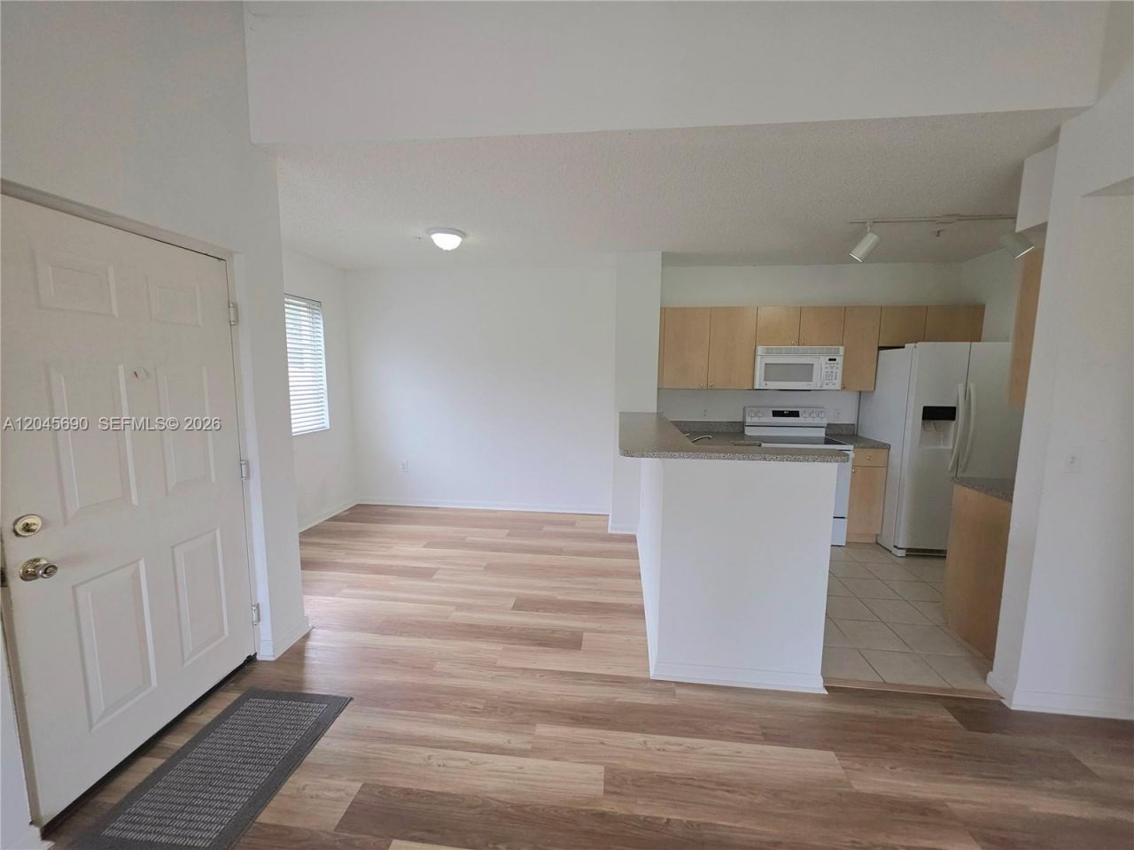 8070 N Nob Hill Rd , Unit 208, Tamarac, FL 33321 Photo