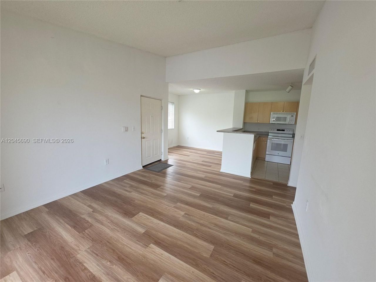 8070 N Nob Hill Rd , Unit 208, Tamarac, FL 33321 Photo