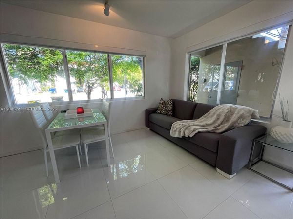 801 15th St , Unit 101, Miami Beach, FL 33139
