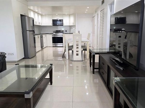 1351 NE Miami Gardens Dr , Unit 511E, Miami, FL 33179