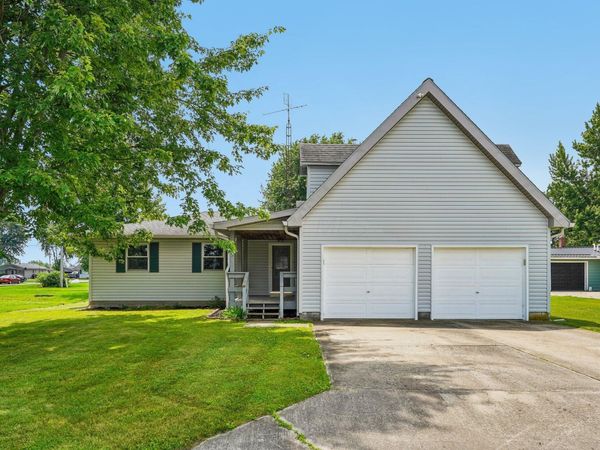 515 W Lake Street , Lakeview, OH 43331