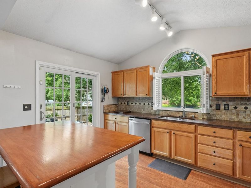 470 Pruden Drive, Pickerington, OH 43147 Photo 12