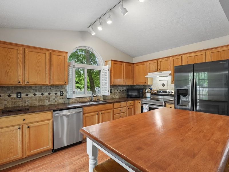 470 Pruden Drive, Pickerington, OH 43147 Photo 9