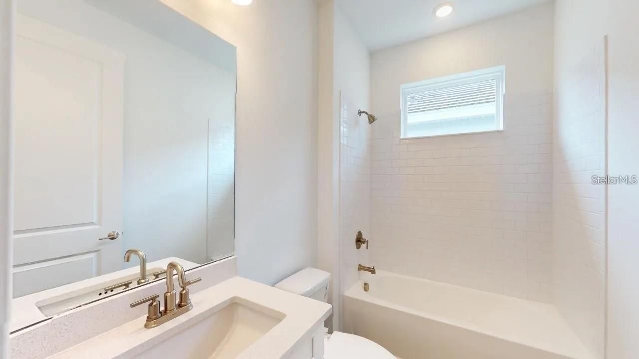 4911 Caserta Court , Palmetto, FL 34221 Photo