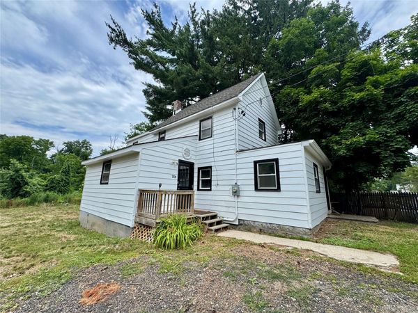 431 Violet Avenue , Poughkeepsie, NY 12601