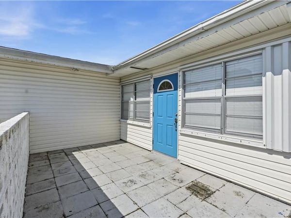 4220 Deleon ST , FORT MYERS, FL 33901