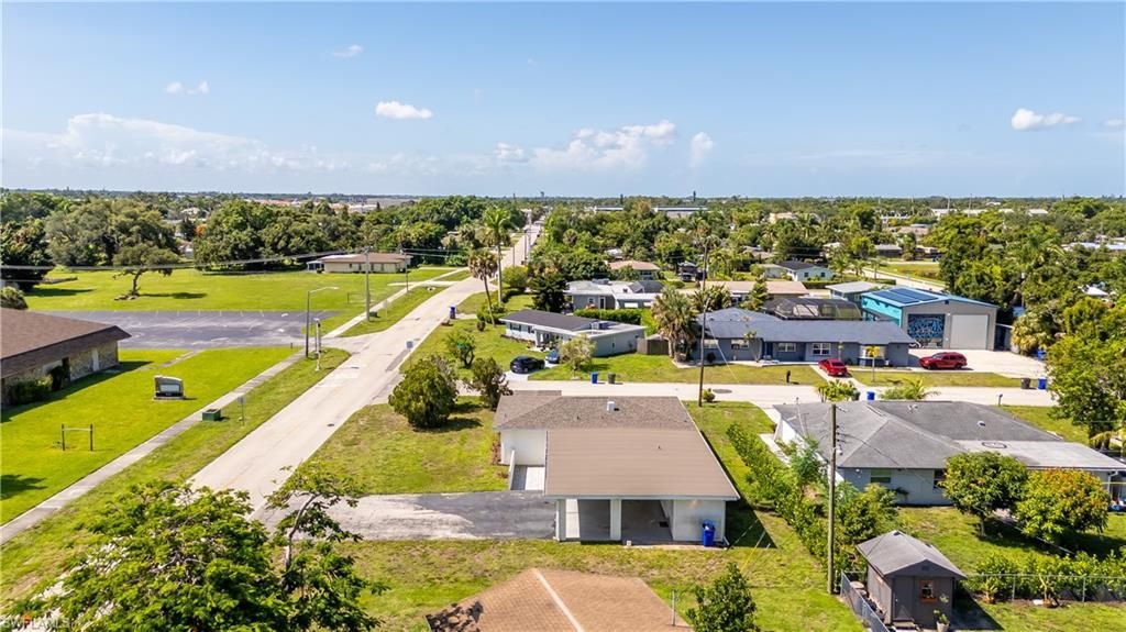 4220 Deleon St , Fort Myers, FL 33901 Photo