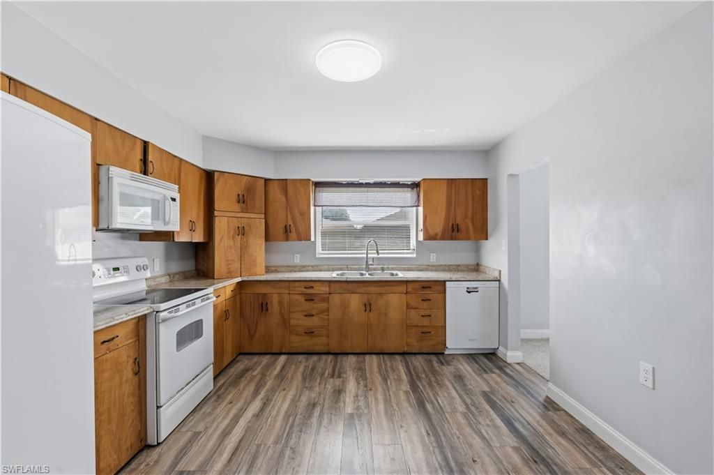 4220 Deleon St , Fort Myers, FL 33901 Photo
