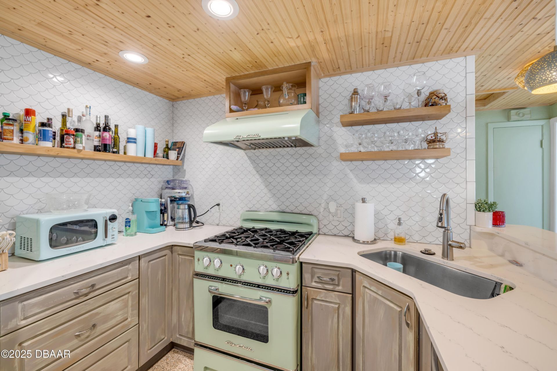 308 Normandy Avenue, New Smyrna Beach, FL 32169 Photo