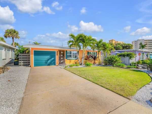 308 Normandy Avenue, New Smyrna Beach, FL 32169