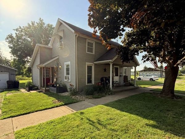 206 Pierce Street, Crestline, OH 44827