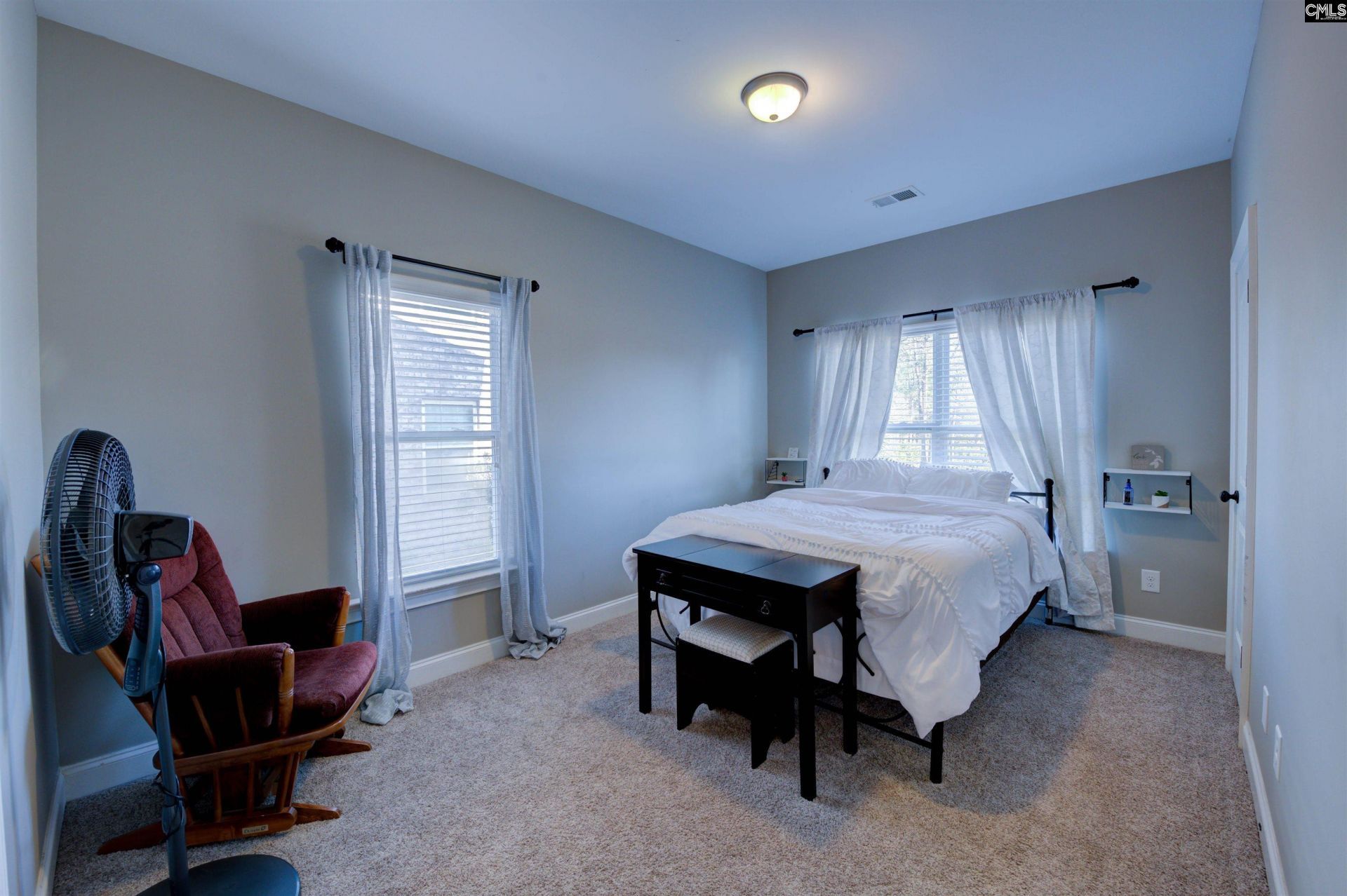 334 Glenn Village Circle Photo 15